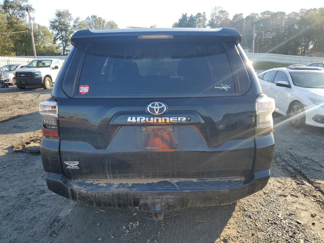 2019 Toyota 4Runner Sr5 VIN: JTEBU5JRXK5679493 Lot: 74693454