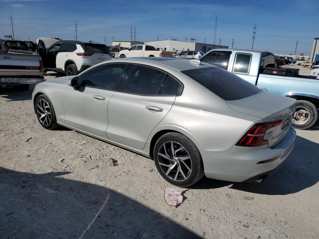 2020 Volvo S60 - Image 2