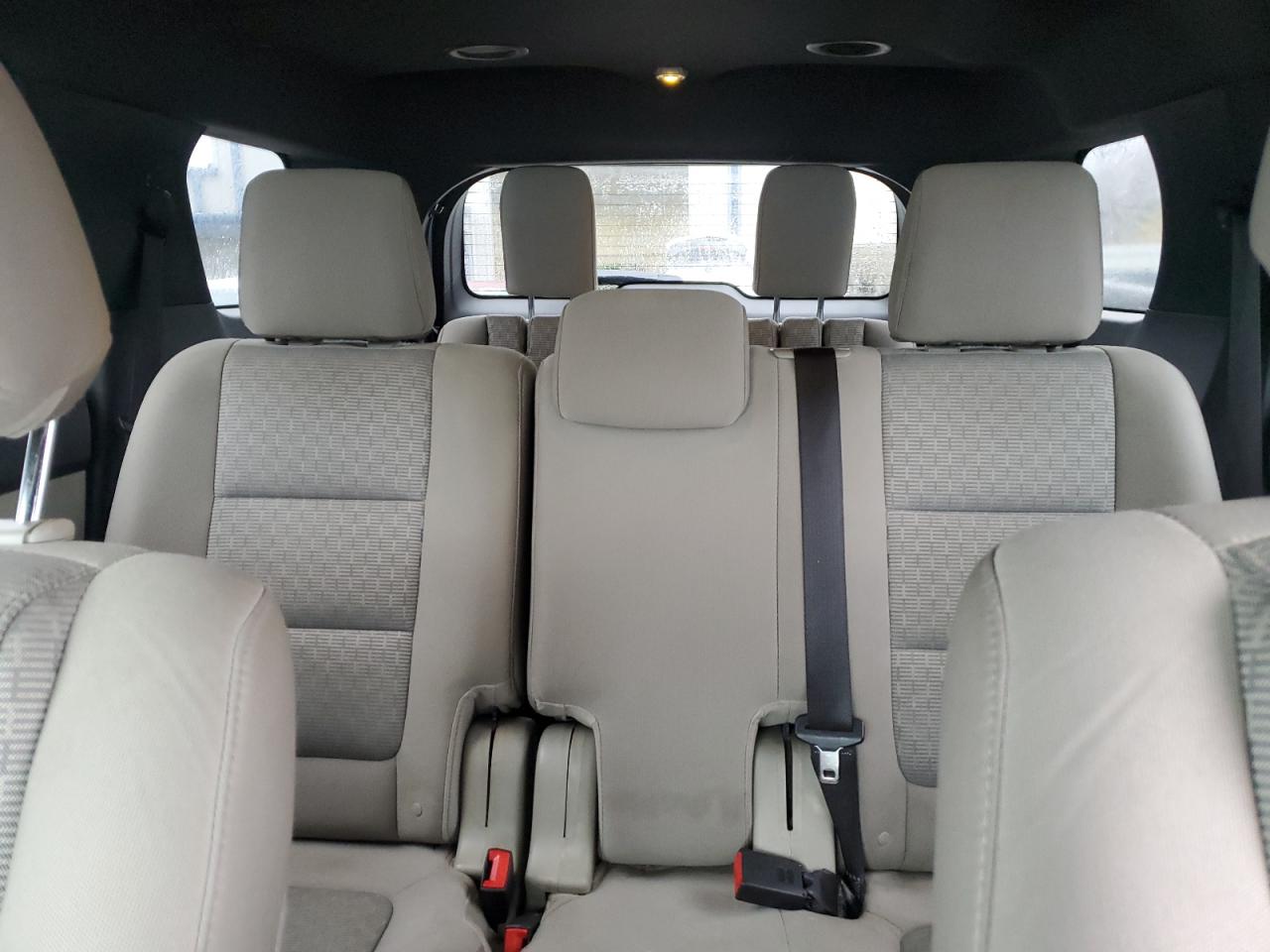 2014 Ford Explorer - Image 10