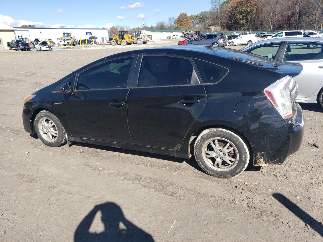 2011 Toyota Prius - Image 2