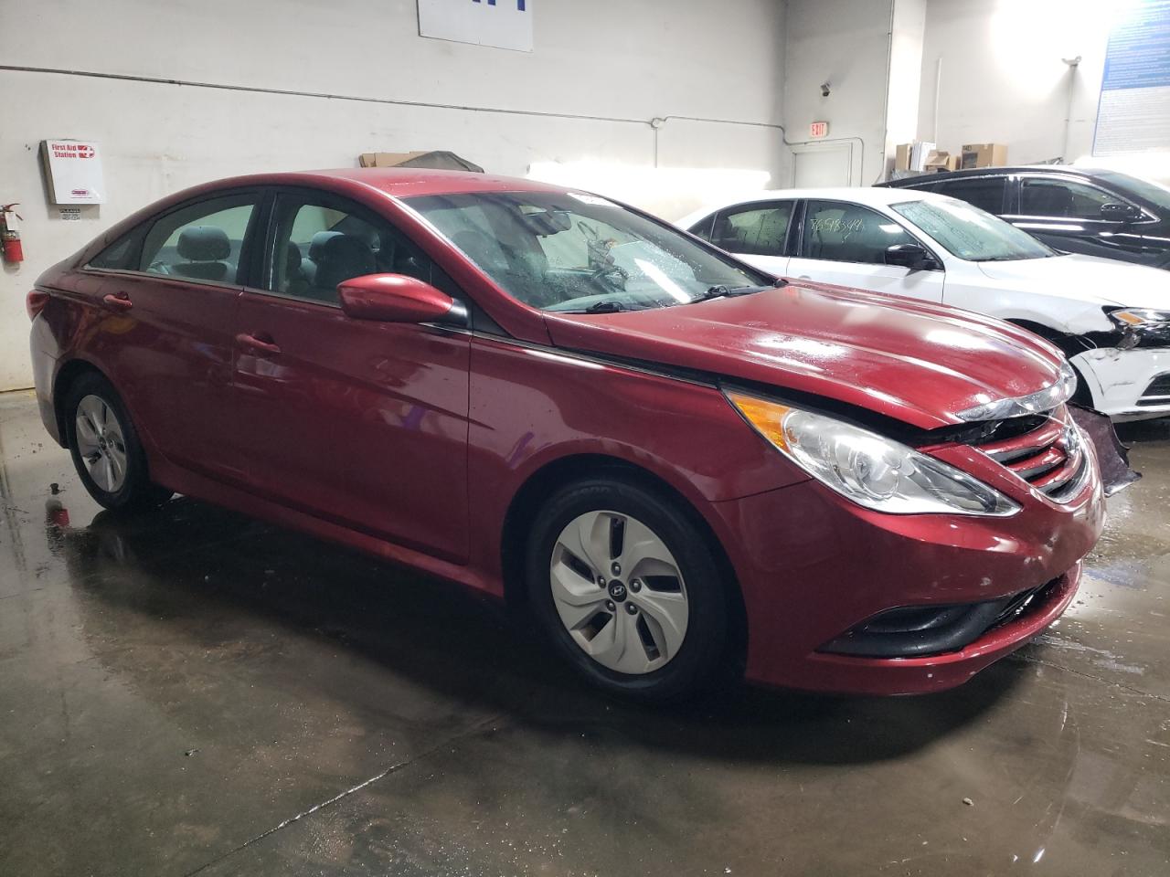 2014 Hyundai Sonata - Image 4