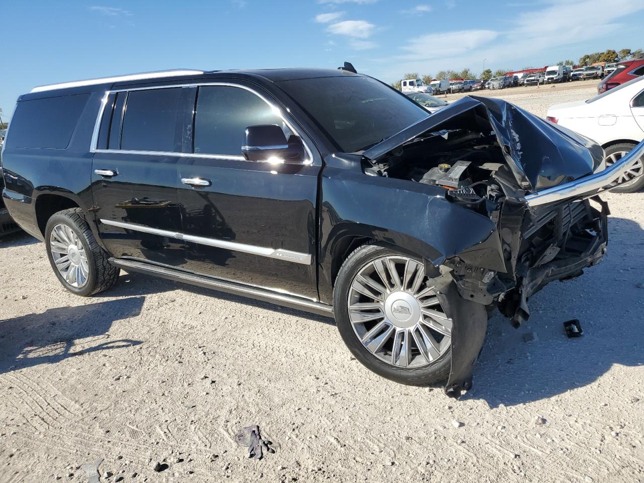 2018 Cadillac Escalade - Image 4