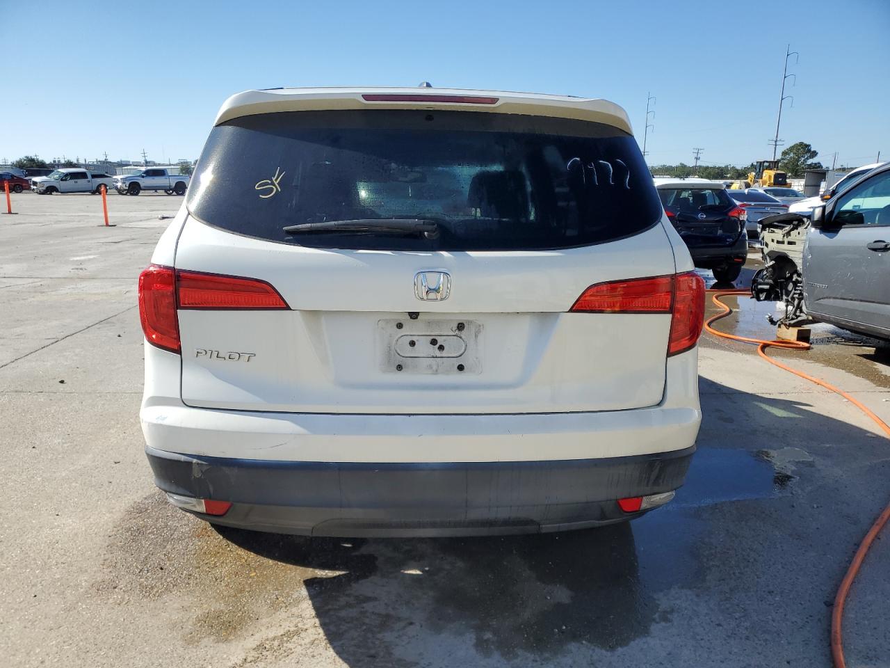 VIN 5FNYF5H82GB049477 2016 HONDA PILOT no.6