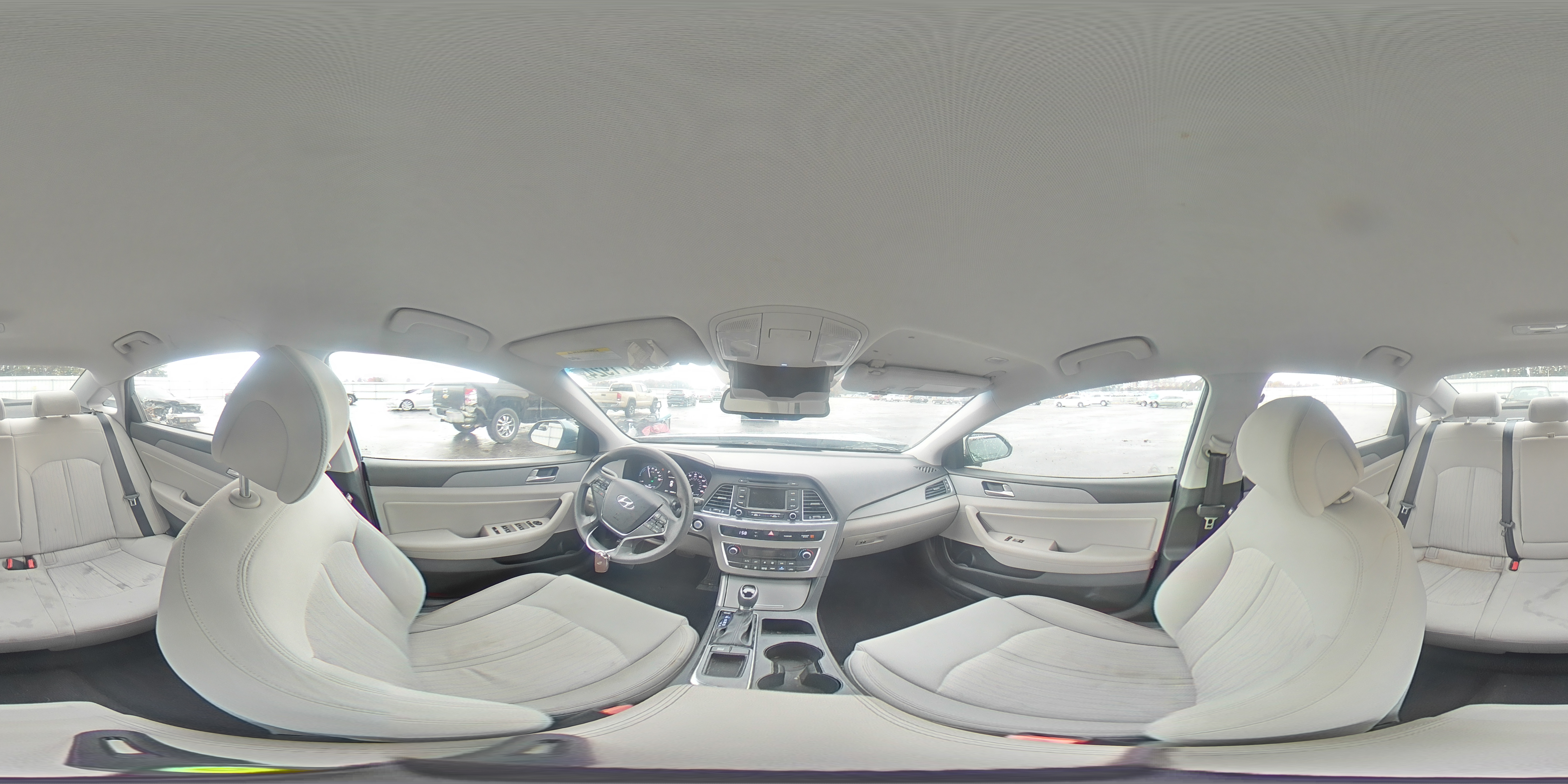 2016 Hyundai Sonata - Image 13
