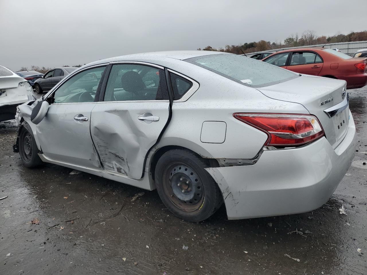 2013 Nissan Altima - Image 2