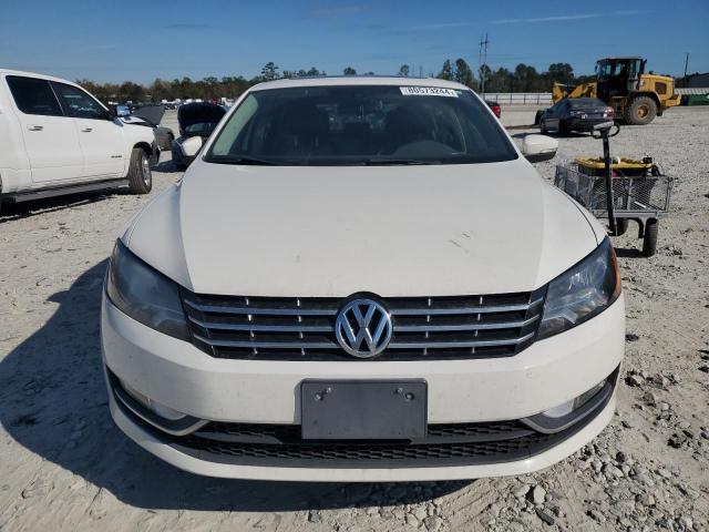  VOLKSWAGEN PASSAT 2014 Білий