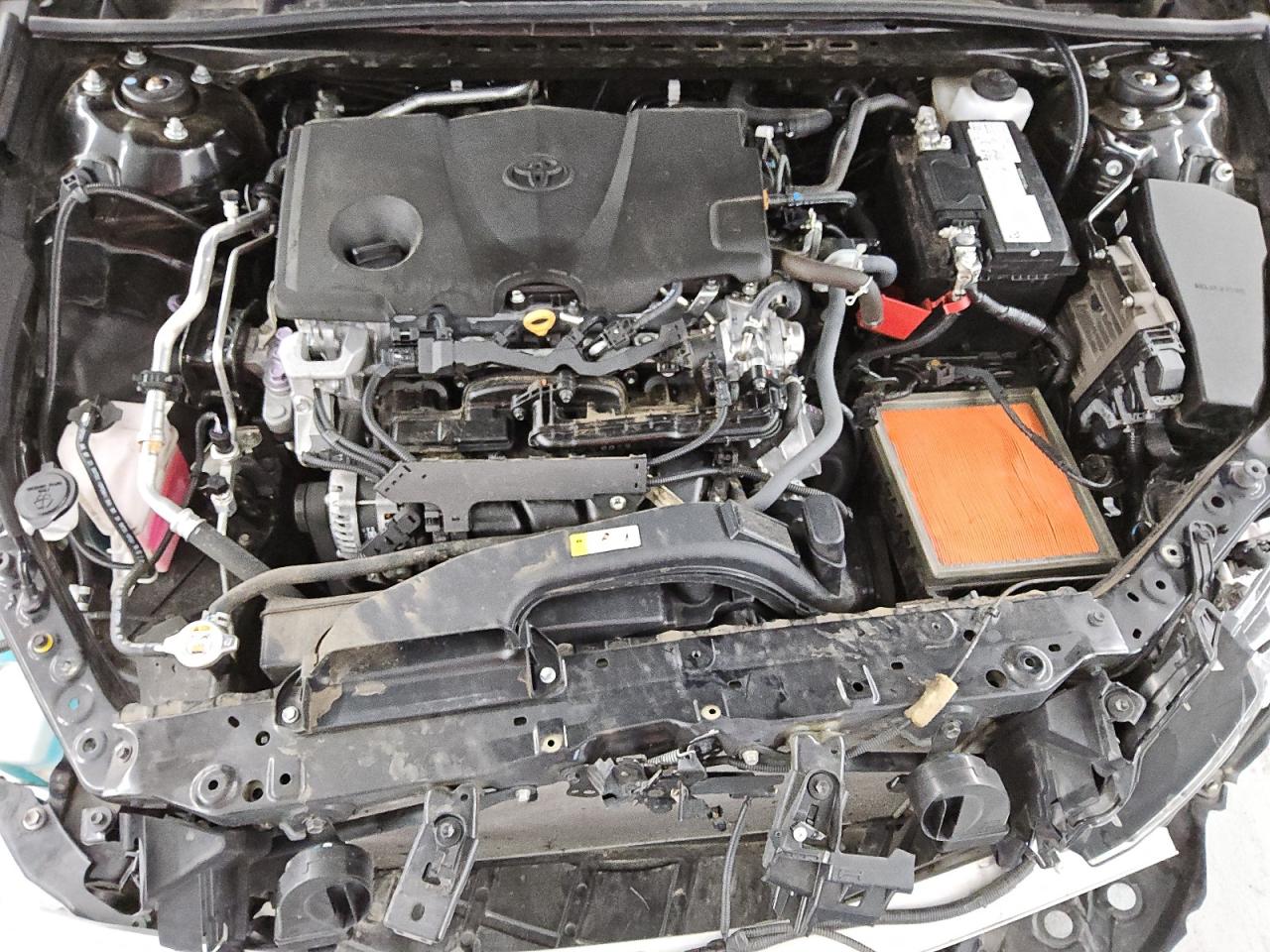 2022 Toyota Camry - Image 11