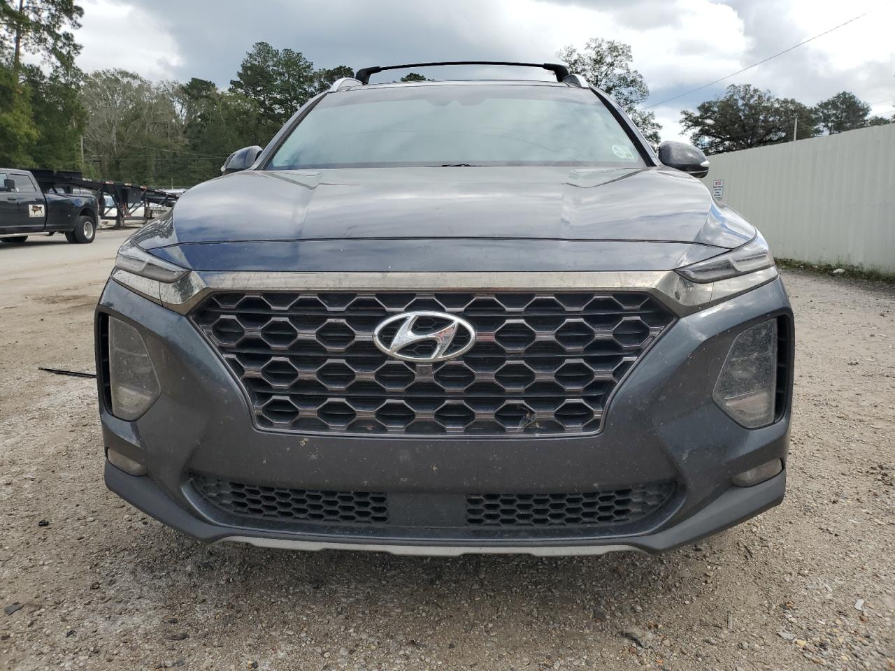 2020 Hyundai Santa Fe - Image 5