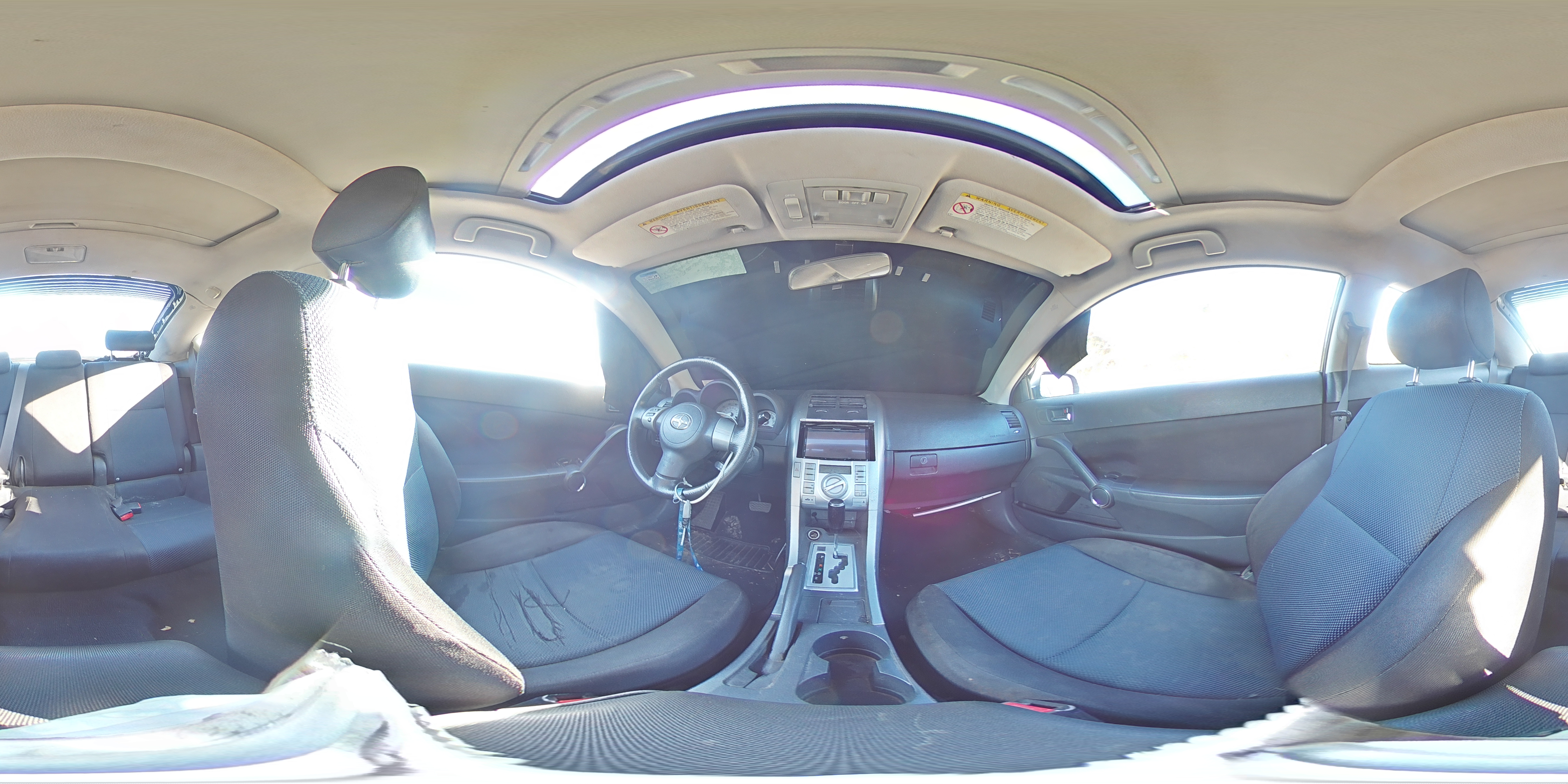 2006 Scion tC - Image 13