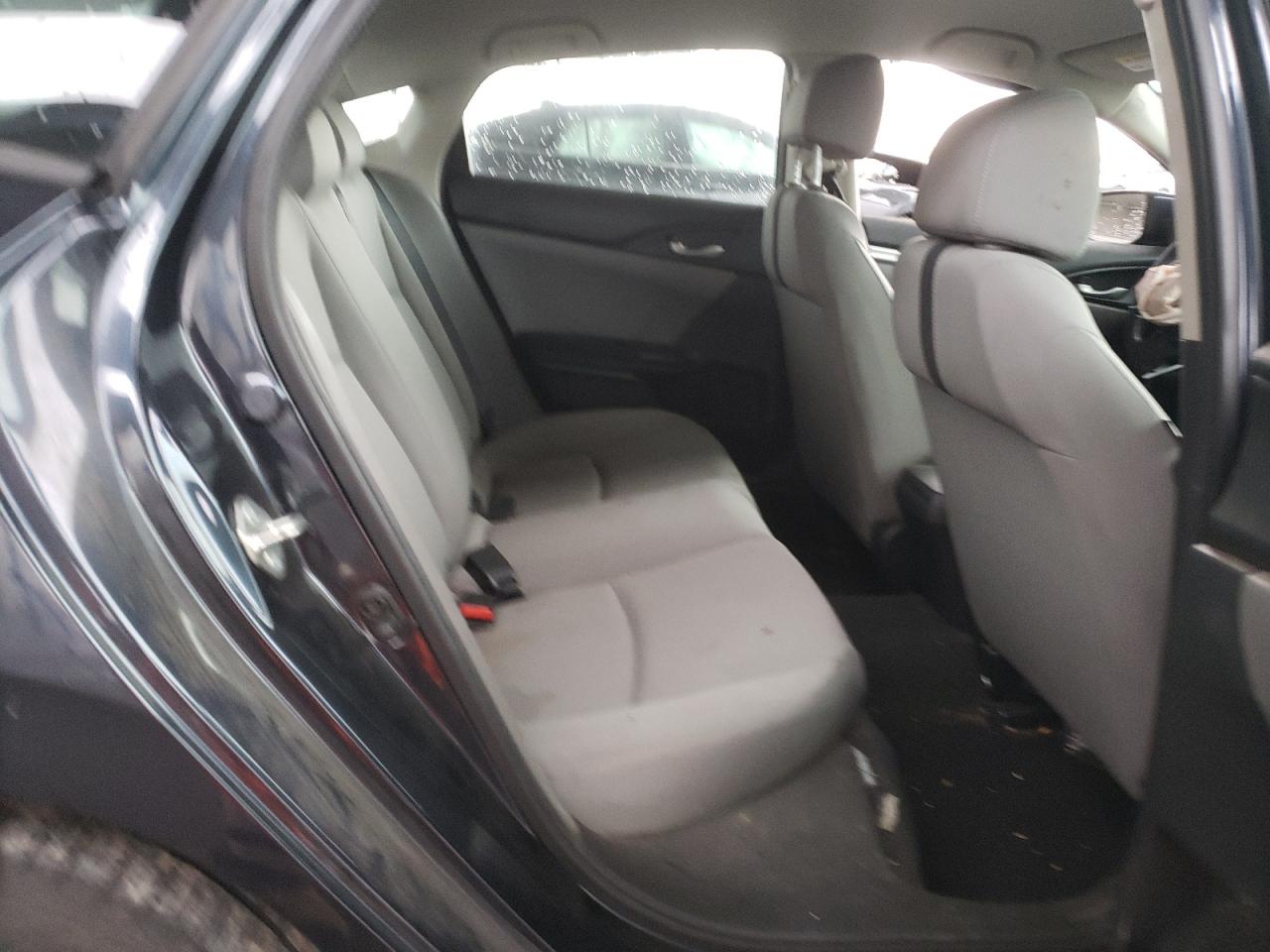 2018 Honda Civic - Image 10