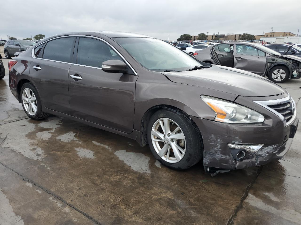 2014 Nissan Altima - Image 4