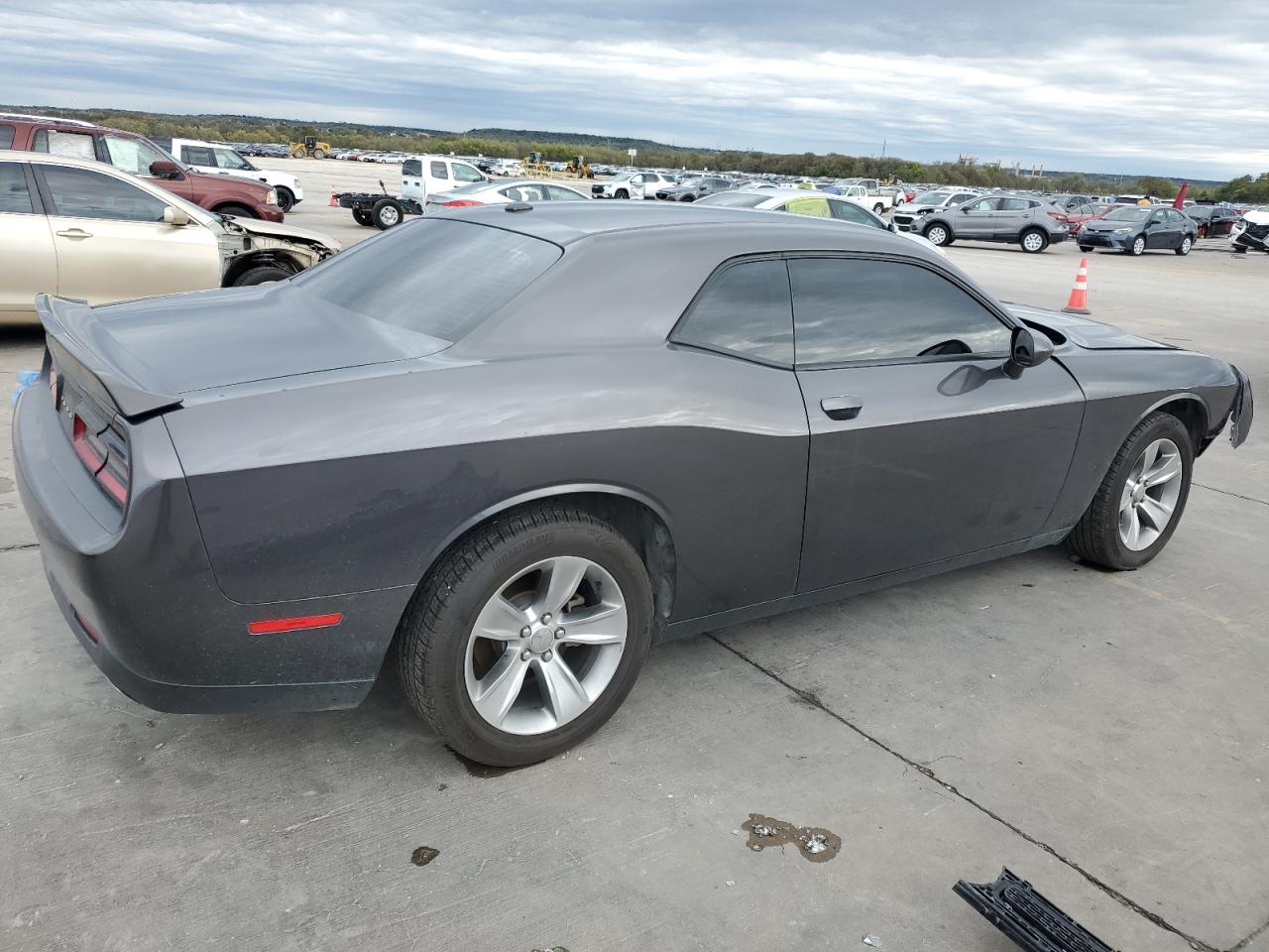 2018 Dodge Challenger - Image 3
