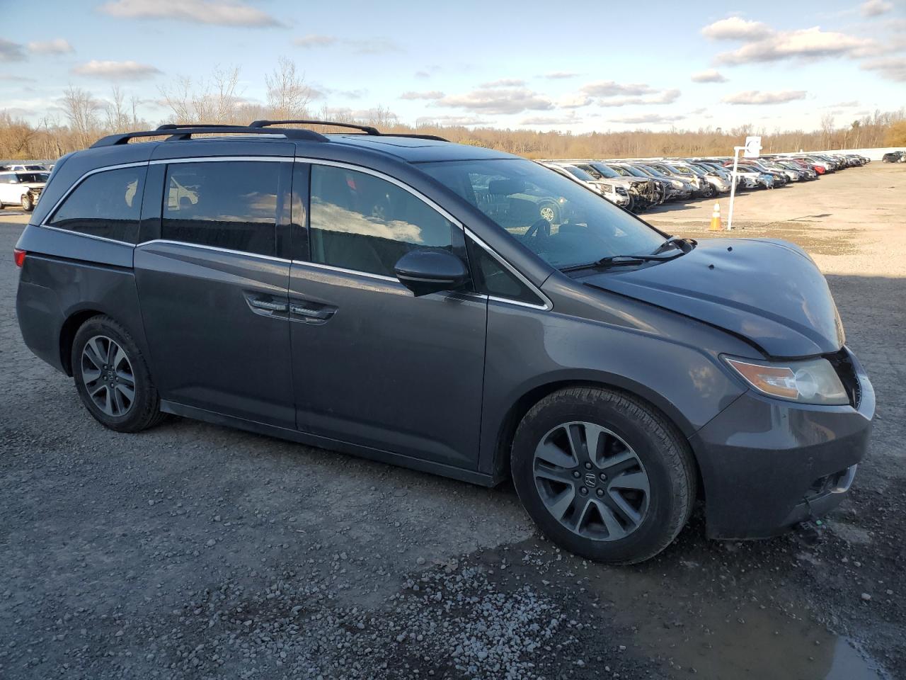 VIN 5FNRL5H9XEB004225 2014 HONDA ODYSSEY no.4