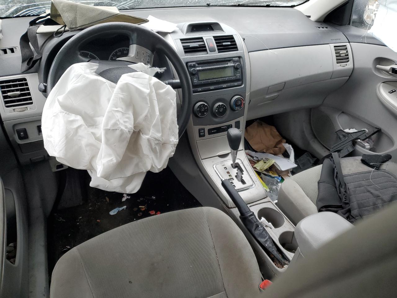 2012 Toyota Corolla - Image 8