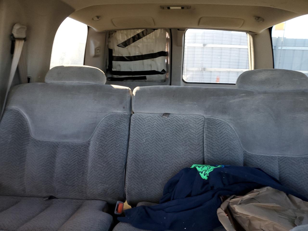 1999 Chevrolet Tahoe - Image 10