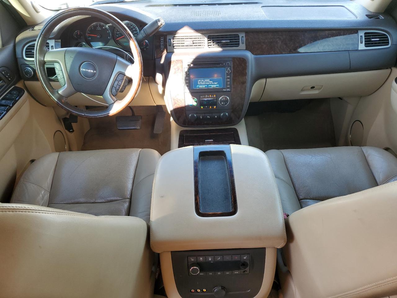 2011 GMC Yukon - Image 8