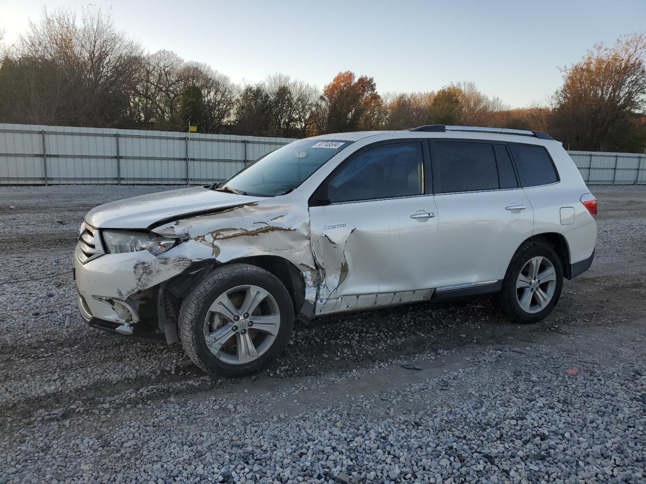 2013 TOYOTA HIGHLANDER