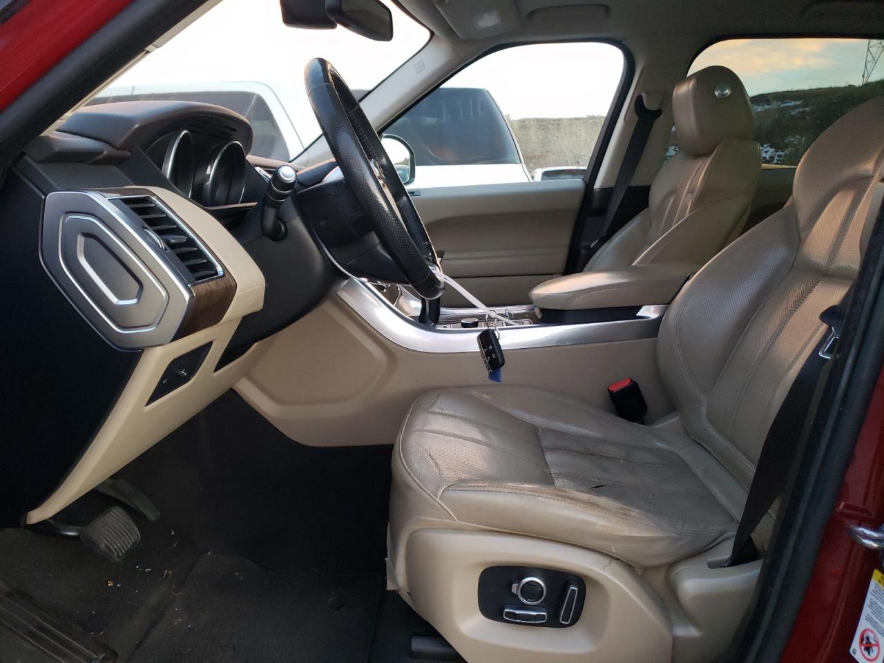 2016 Land Rover Range Rover - Image 7