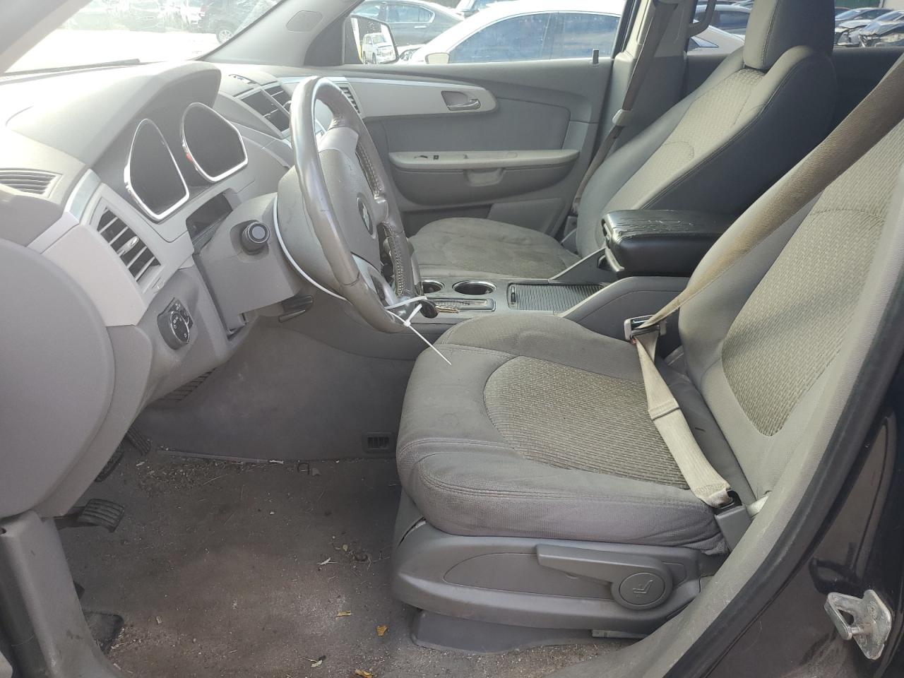 2012 Chevrolet Traverse - Image 7