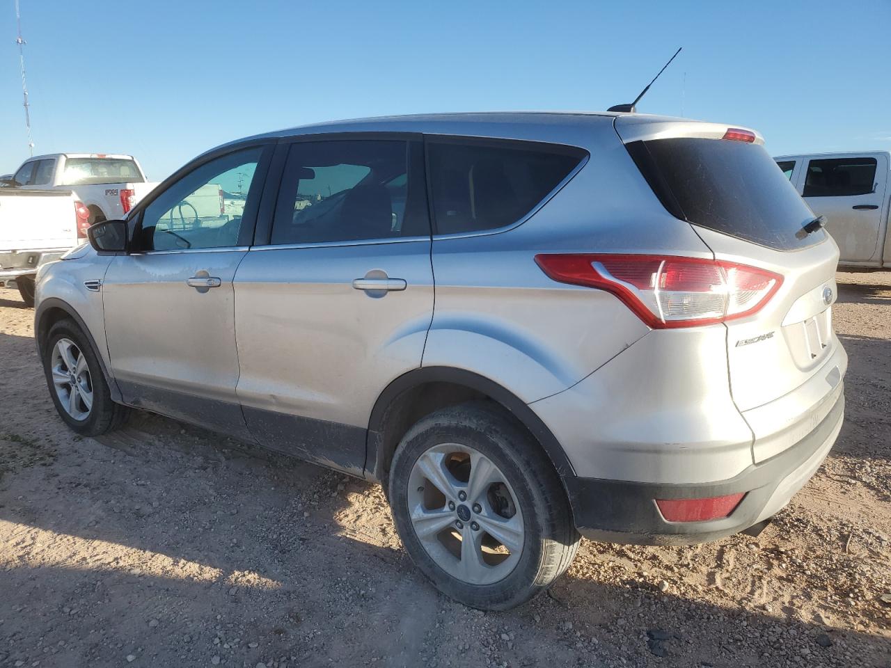 VIN 1FMCU9GX7EUC60903 2014 FORD ESCAPE no.2