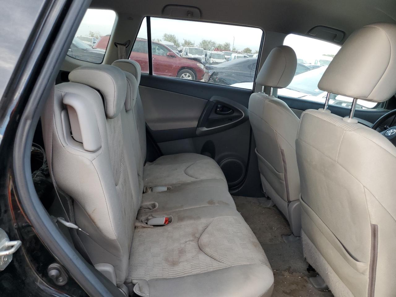 2009 Toyota RAV 4 - Image 11