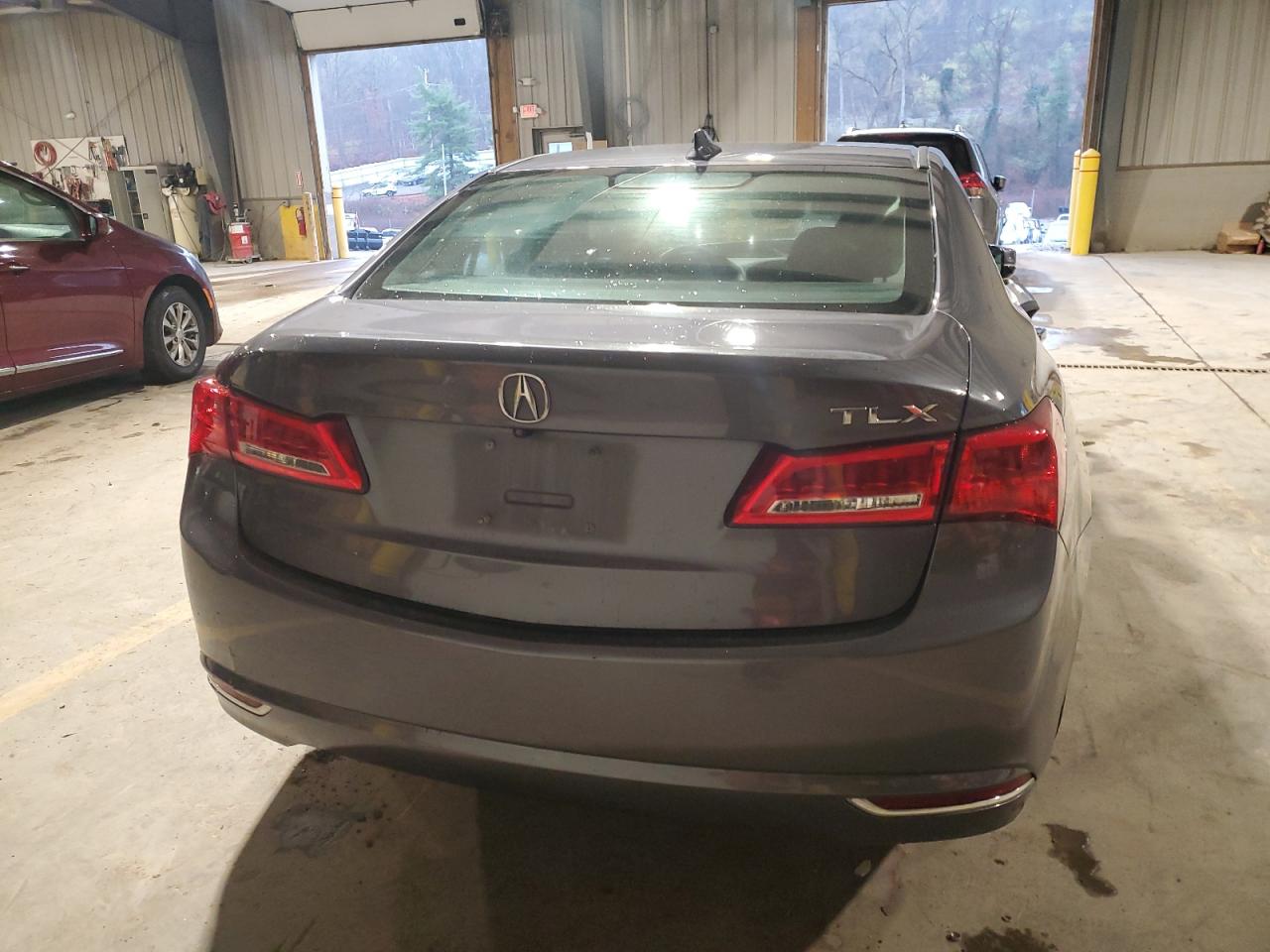 2019 Acura Tlx VIN: 19UUB1F33KA000642 Lot: 81201834