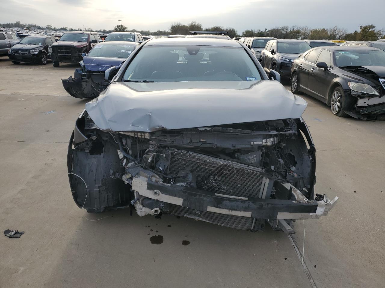 2018 Infiniti QX30 - Image 5