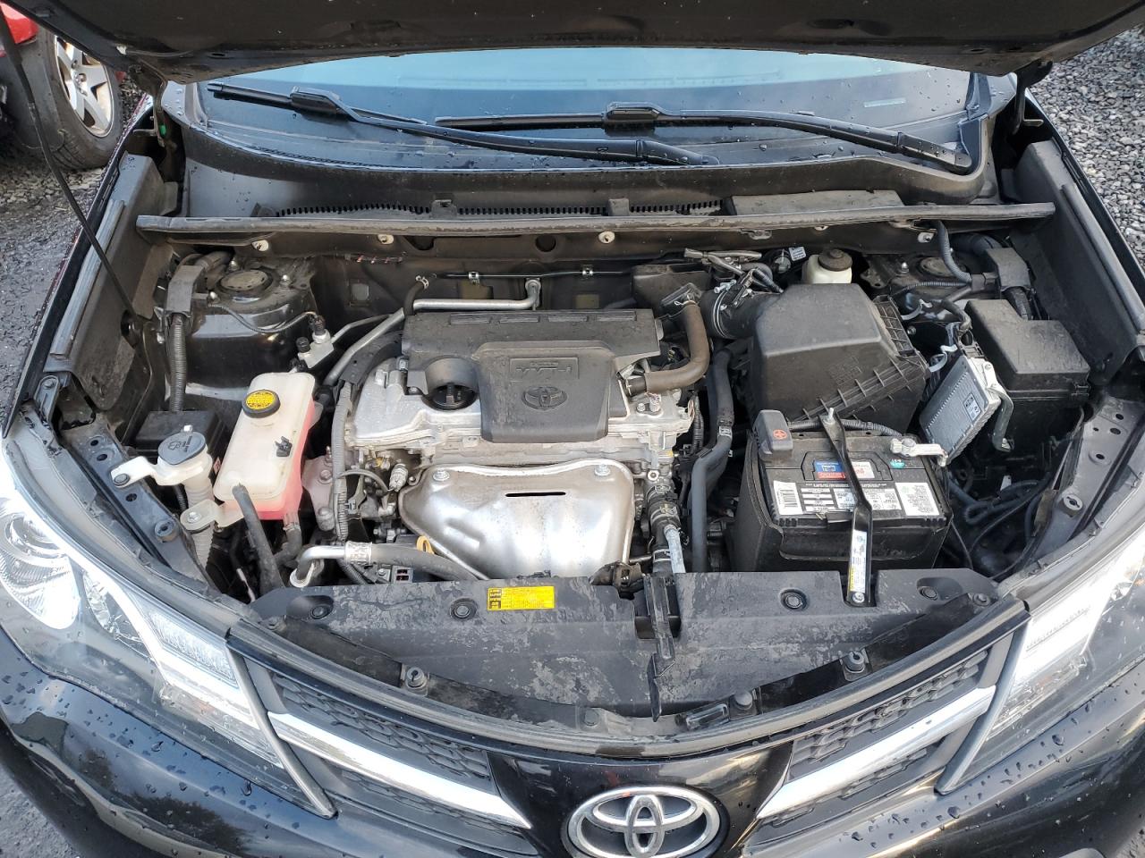 2015 Toyota RAV 4 - Image 11