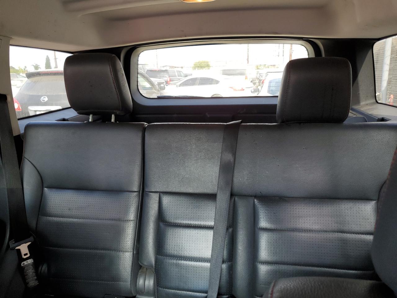 2007 Dodge Nitro - Image 10