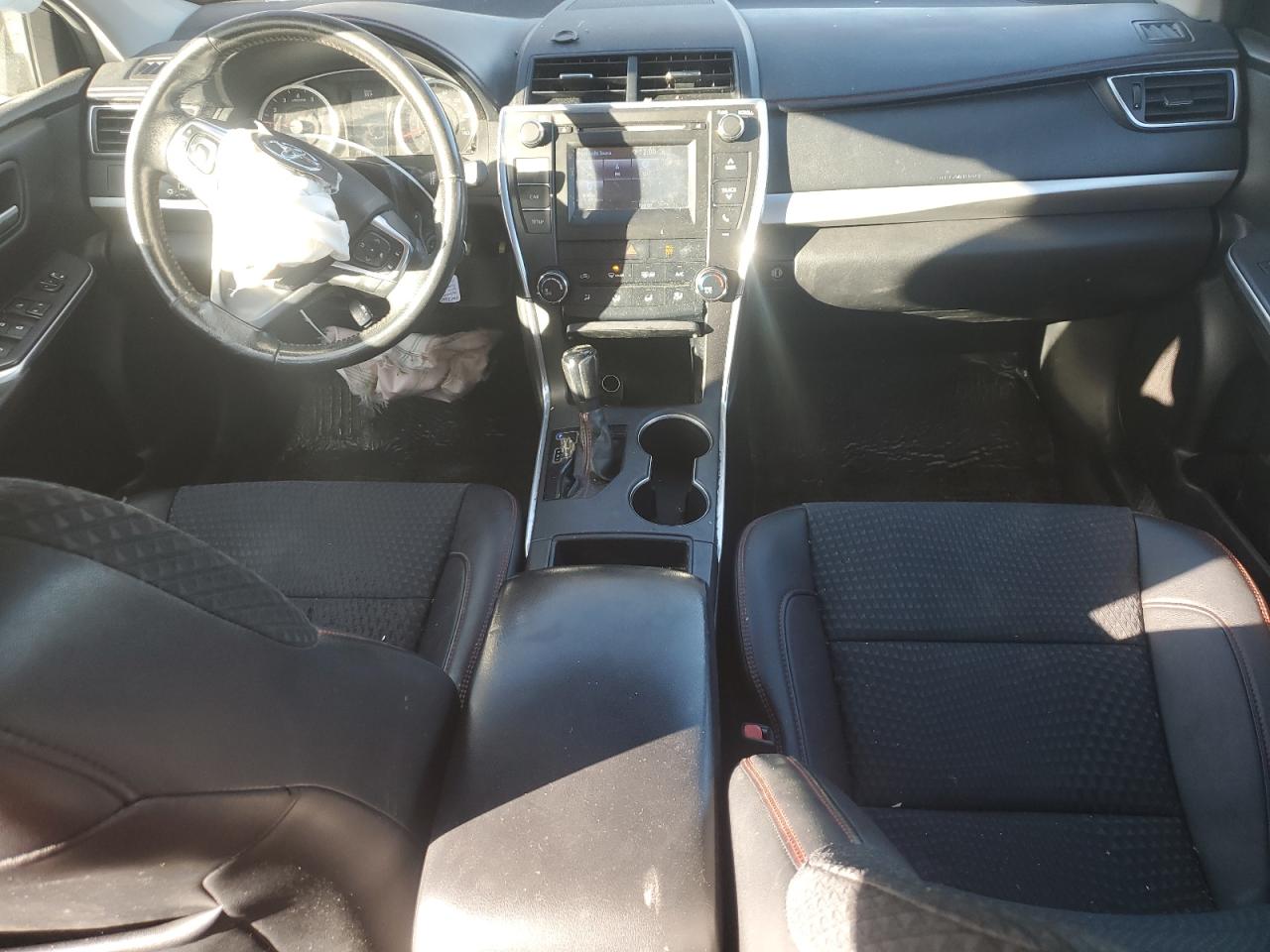 2015 Toyota Camry - Image 8
