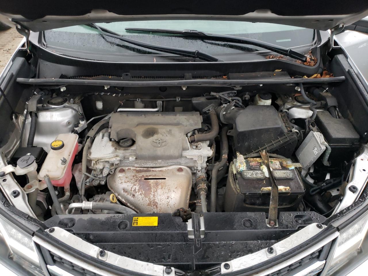 2014 Toyota RAV 4 - Image 12