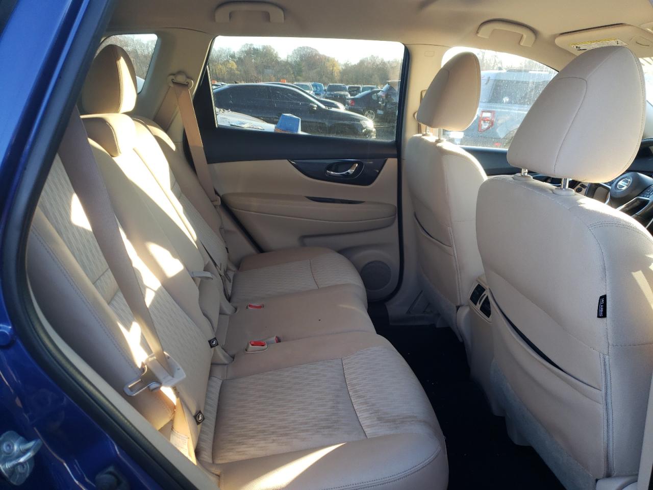2020 Nissan Rogue - Image 12