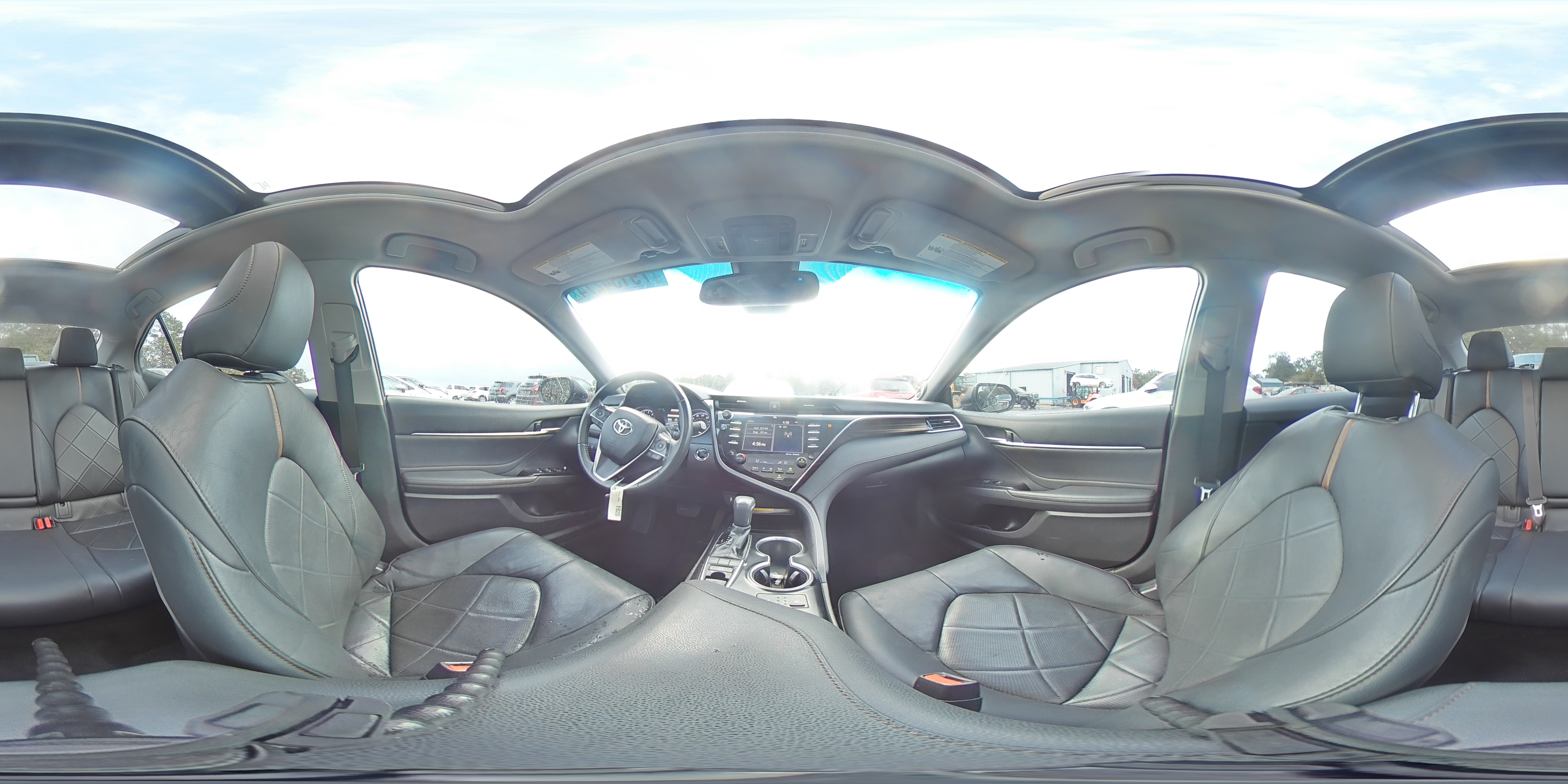 2018 Toyota Camry - Image 14