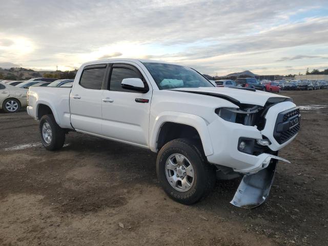  TOYOTA TACOMA 2017 Biały