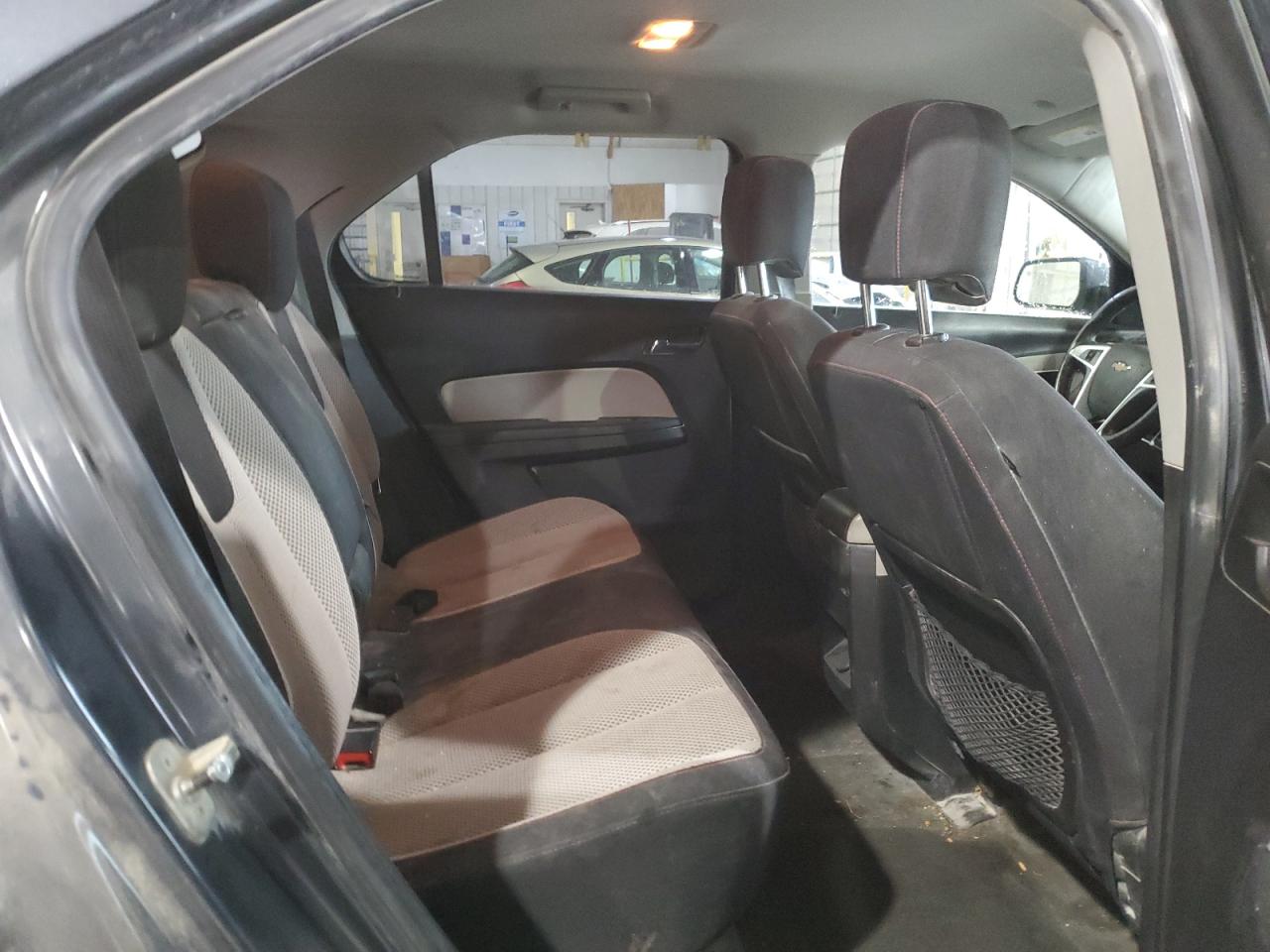2011 Chevrolet Equinox - Image 11