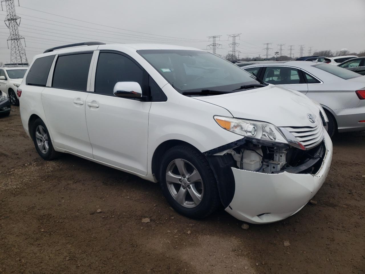 VIN 5TDKK3DC4FS643725 2015 TOYOTA All Models no.4