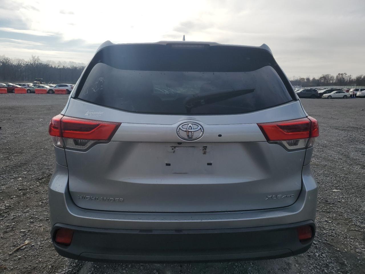 2019 Toyota Highlander Se VIN: 5TDJZRFH3KS565158 Lot: 80377234