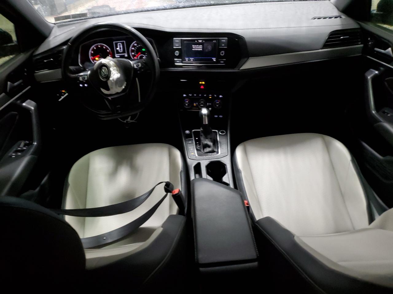 2020 Volkswagen Jetta - Image 8