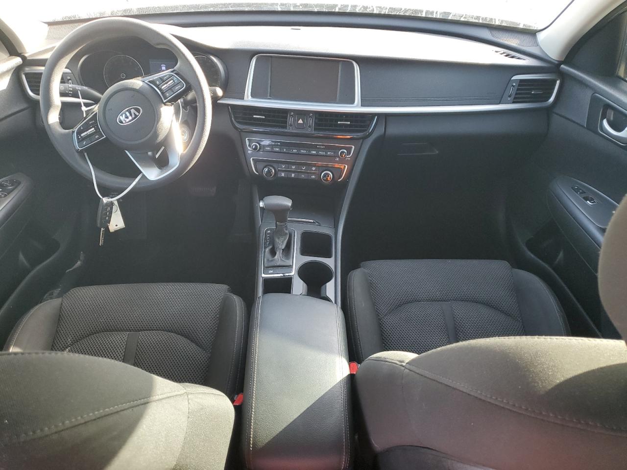 2020 Kia Optima - Image 8