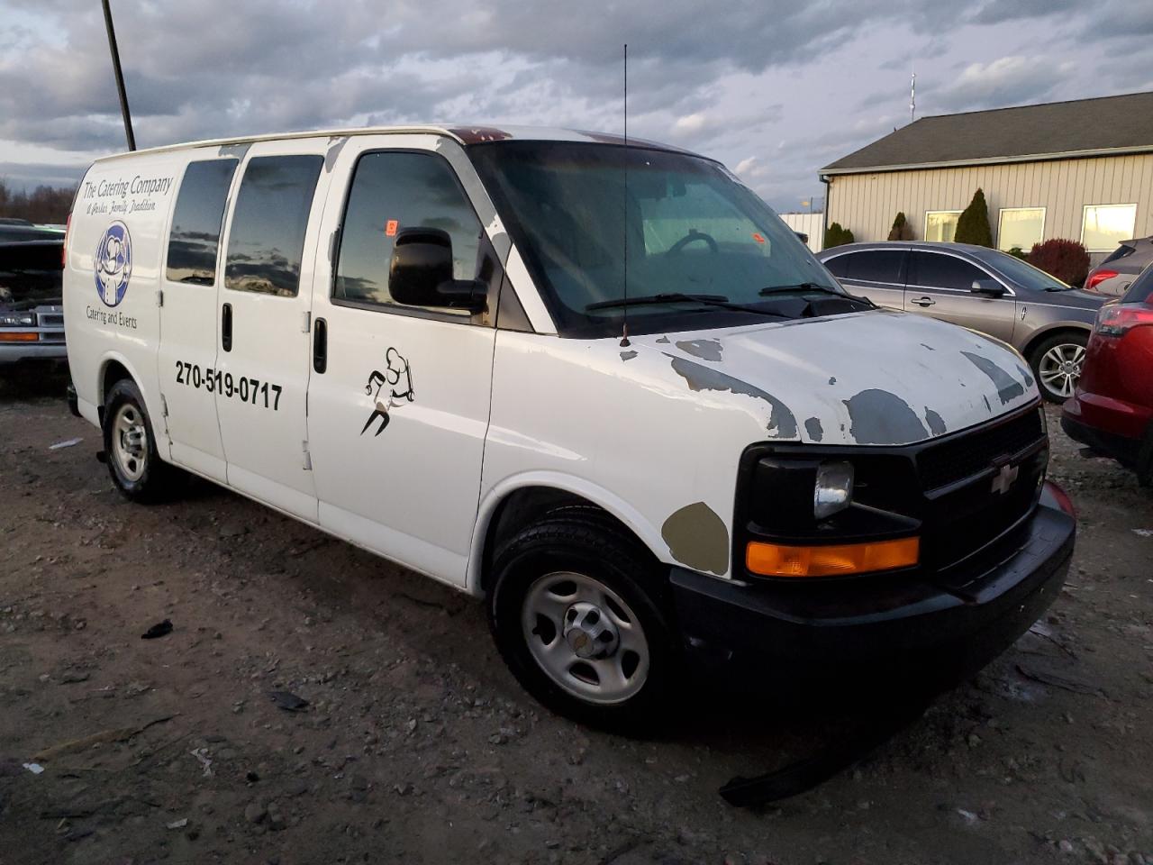 2003 Chevrolet Express - Image 4