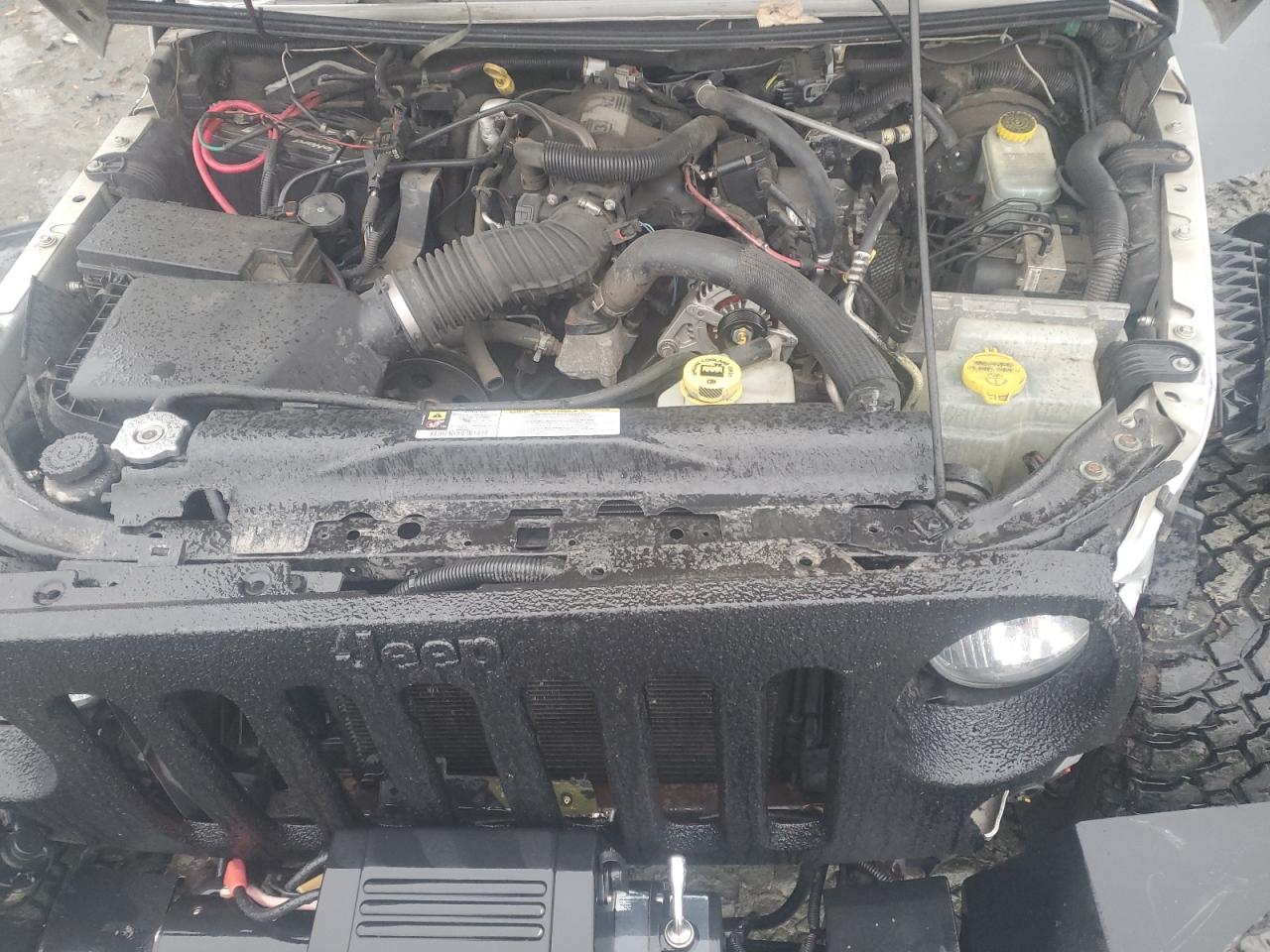 2007 Jeep Wrangler - Image 12