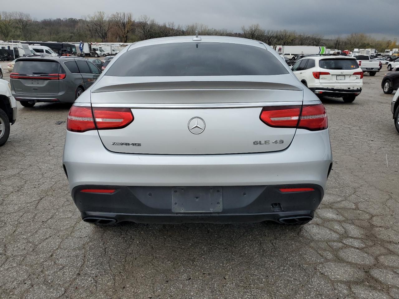 2018 Mercedes-Benz GLE - Image 6
