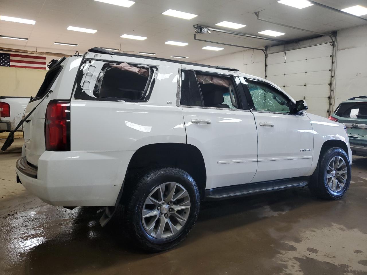 2016 Chevrolet Tahoe - Image 3