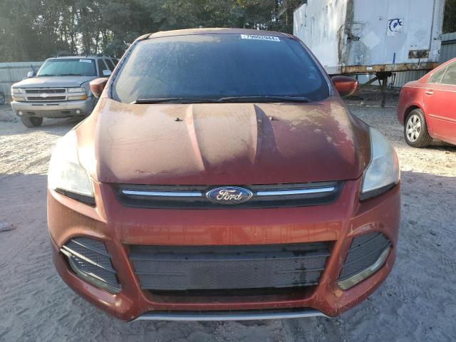 Паркетники FORD ESCAPE 2014 Красный