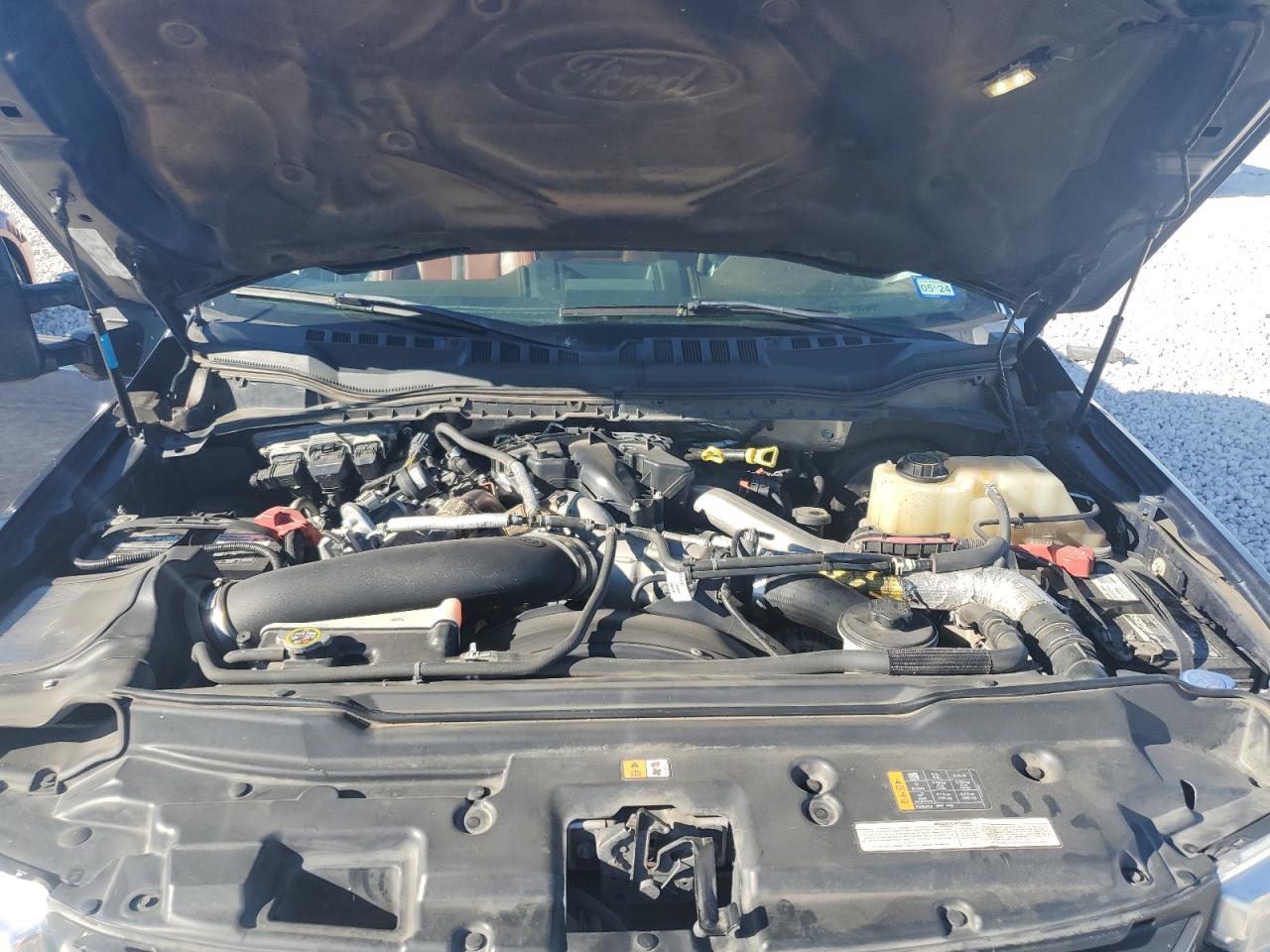 2018 Ford F250 - Image 12