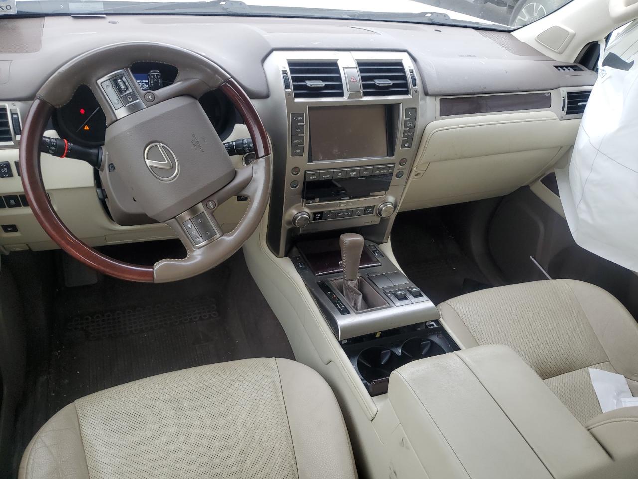 VIN JTJBM7FX9J5198072 2018 LEXUS GX no.8