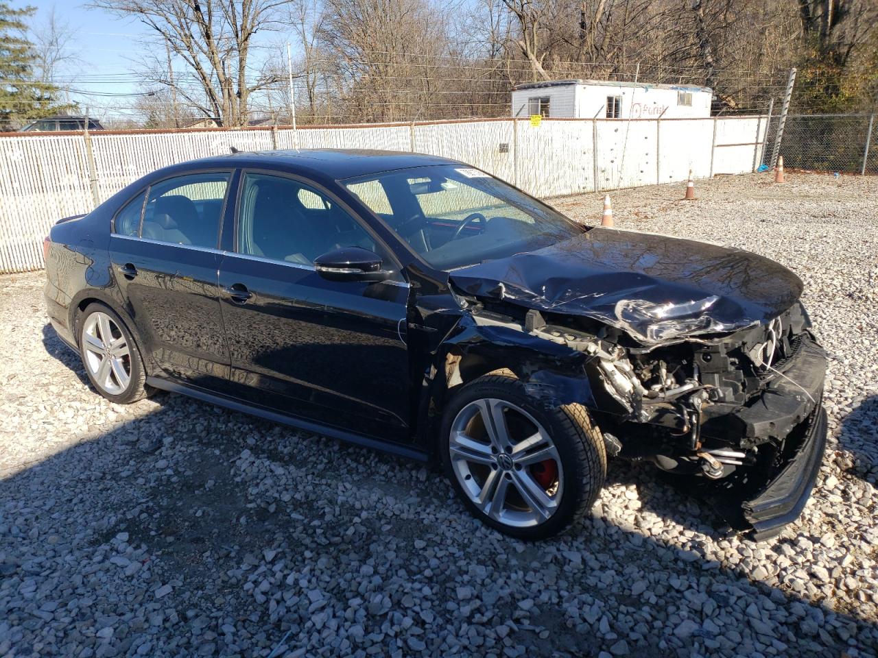 2017 Volkswagen Jetta - Image 4