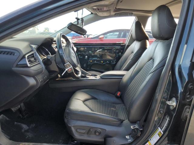 TOYOTA CAMRY 2019 Granatowy