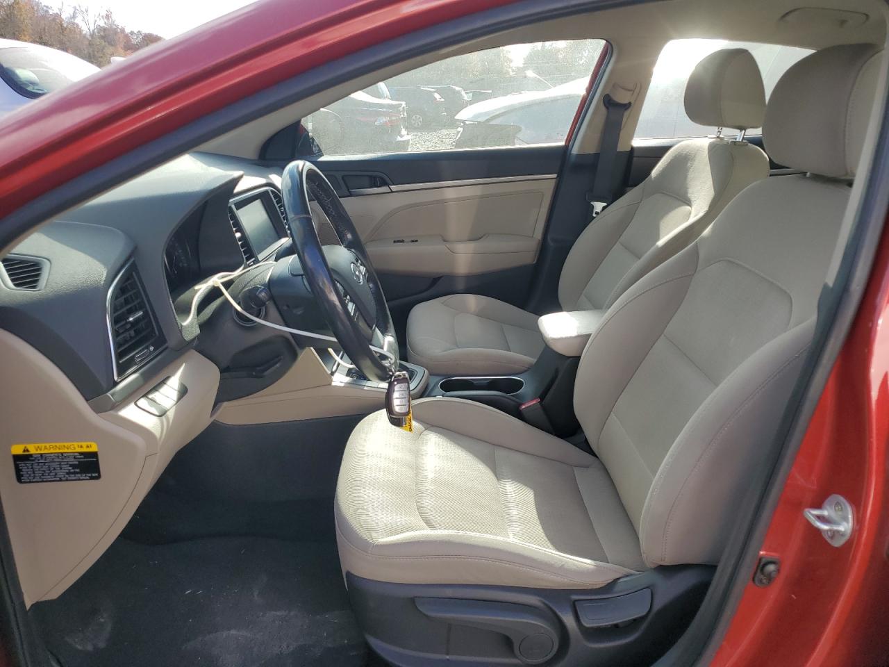 2017 Hyundai Elantra - Image 7