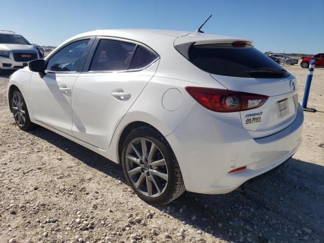  MAZDA 3 2018 Белы